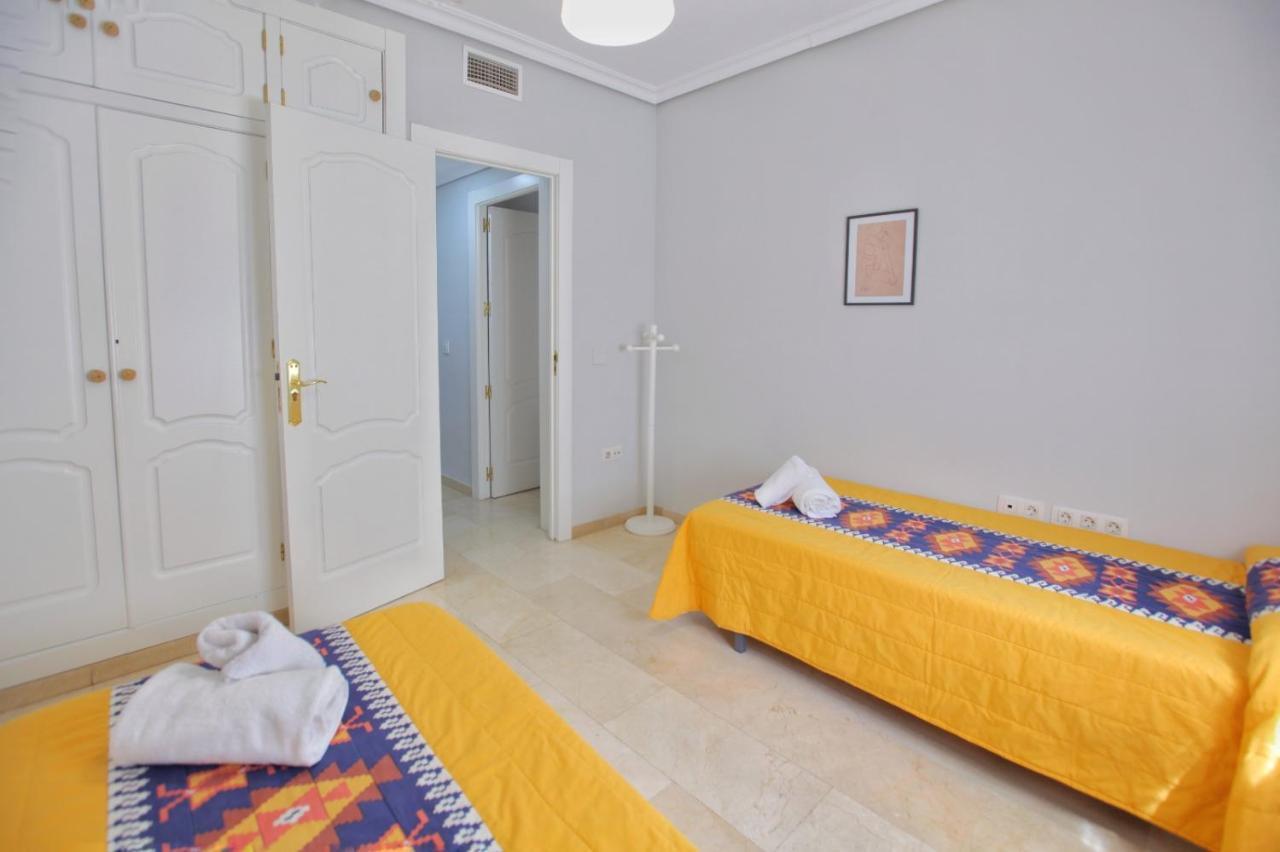 Albeniz Apartment Кордоба Екстериор снимка